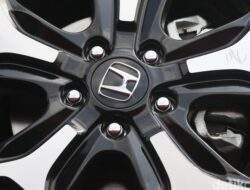 Penjualan Honda Anjlok 50%, Penyebabnya Mengejutkan!