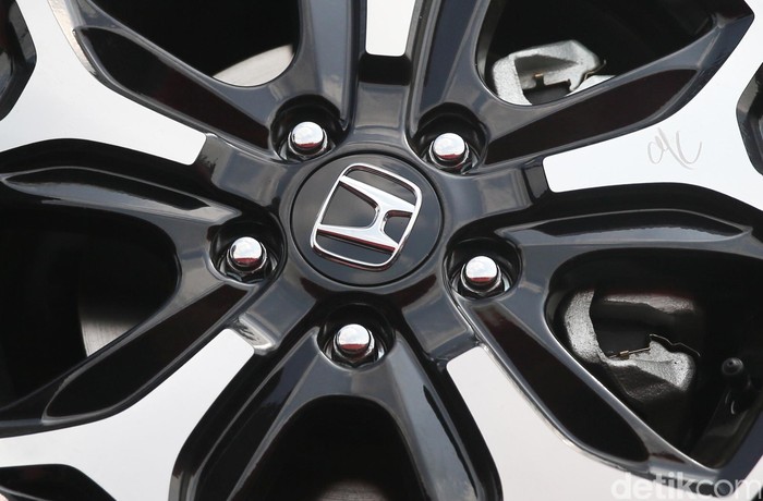 Penjualan Honda Anjlok 50%, Penyebabnya Mengejutkan!