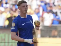 Cole Palmer: Hattrick Cemerlang, Bawa Pulang Trofi Juara