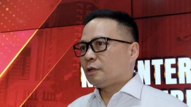 Kebocoran Data Kemenhan: Fakta Mengejutkan, Hanya Data Publik Lama?