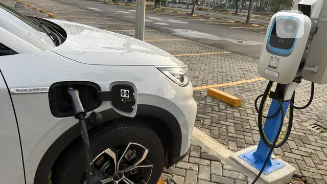 Rahasia Dibalik Rendahnya Peminat Mobil Listrik di Indonesia